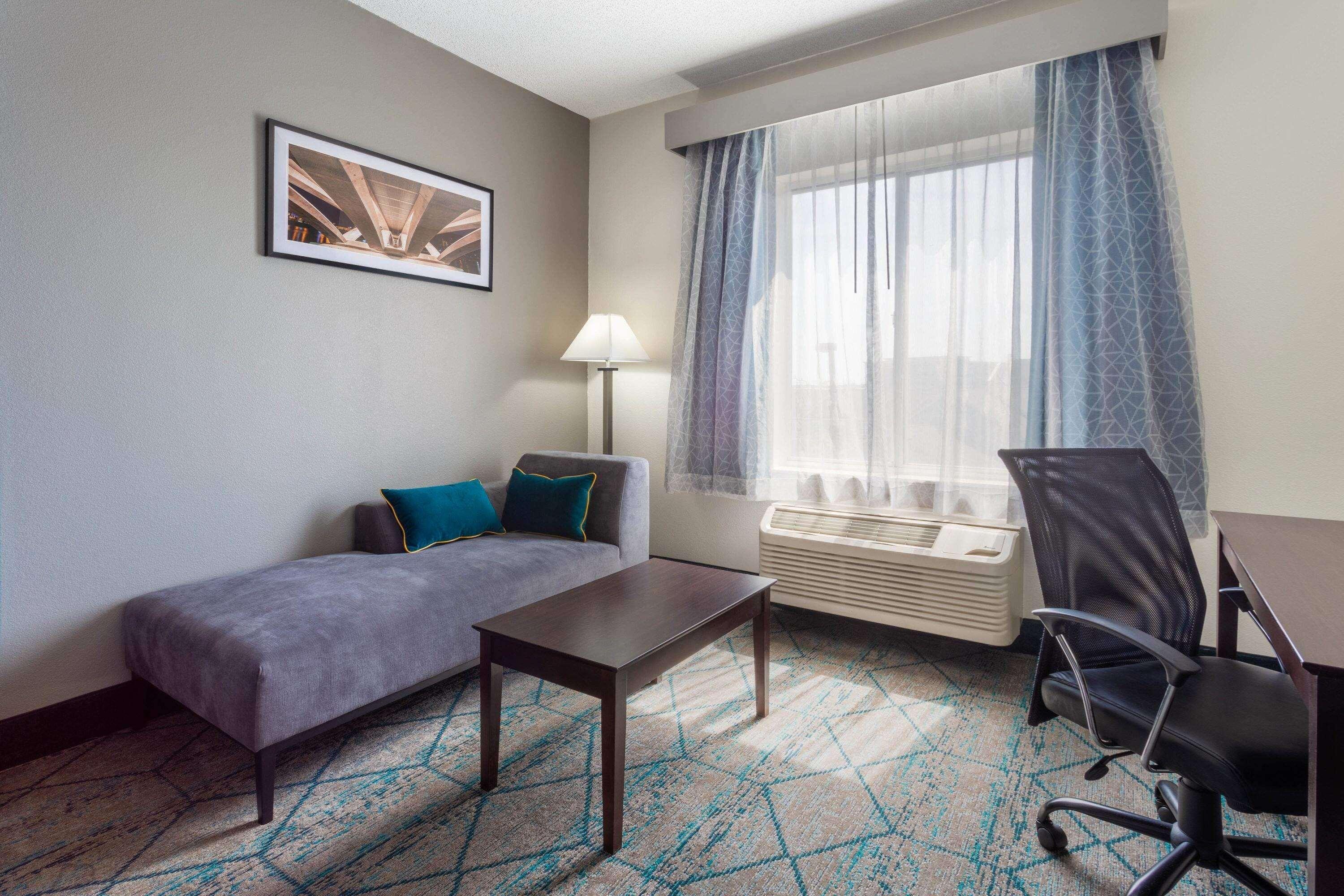 Готель La Quinta By Wyndham Columbus West - Hilliard Екстер'єр фото